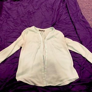 Women’s Apt.9 mint blouse